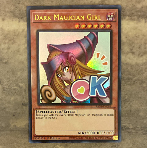 Yugioh tcg dark magician - yugioh!,